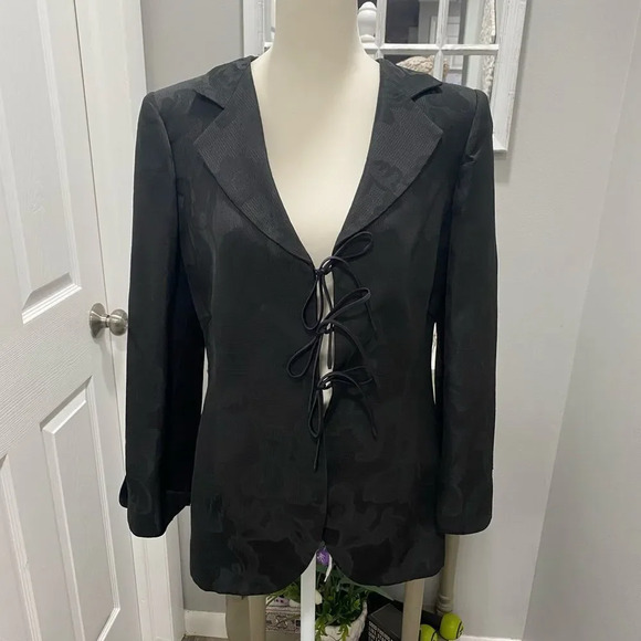 Armani cellezioni blazer size 10 black womens